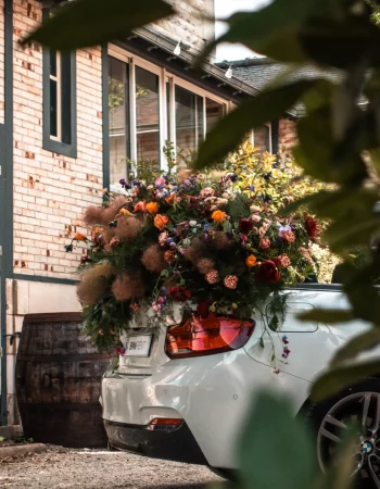 fleurs voiture mariage